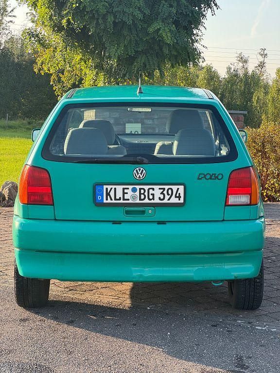 Gebraucht VW Polo 54 PS (39 kW) 1995 Grün Limousine