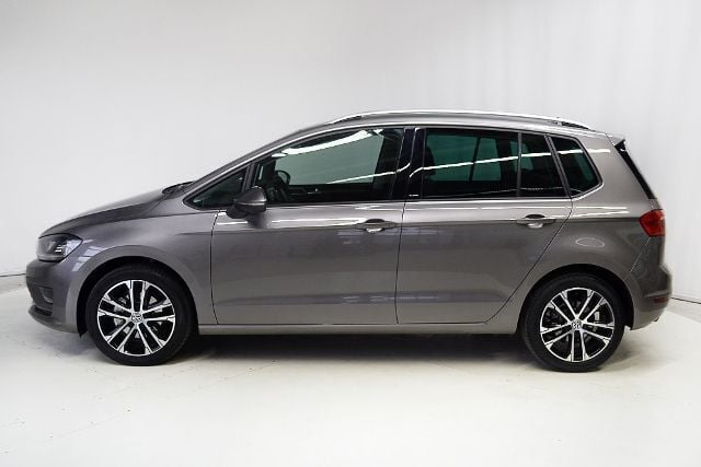 Gebraucht VW Golf Sportsvan Allstar 110 PS (80 kW) 2016 Grau metallic Van / Kleinbus