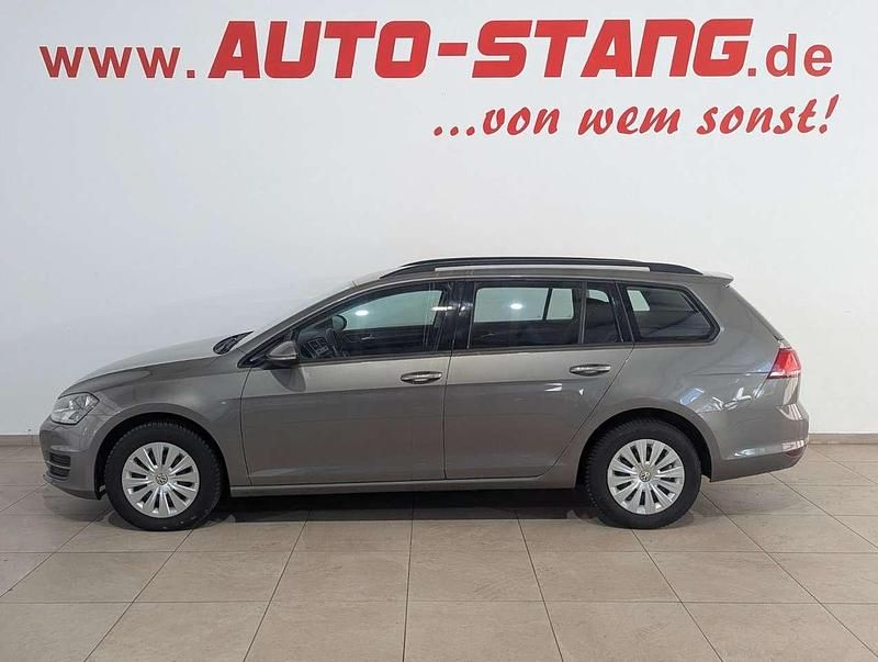 Gebraucht VW Golf VII Trendline 86 PS (63 kW) 2015 Grau Kombi