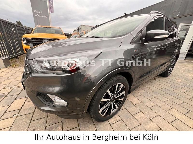 Gebraucht Ford Kuga ST-Line 150 PS (110 kW) 2017 Grau SUV