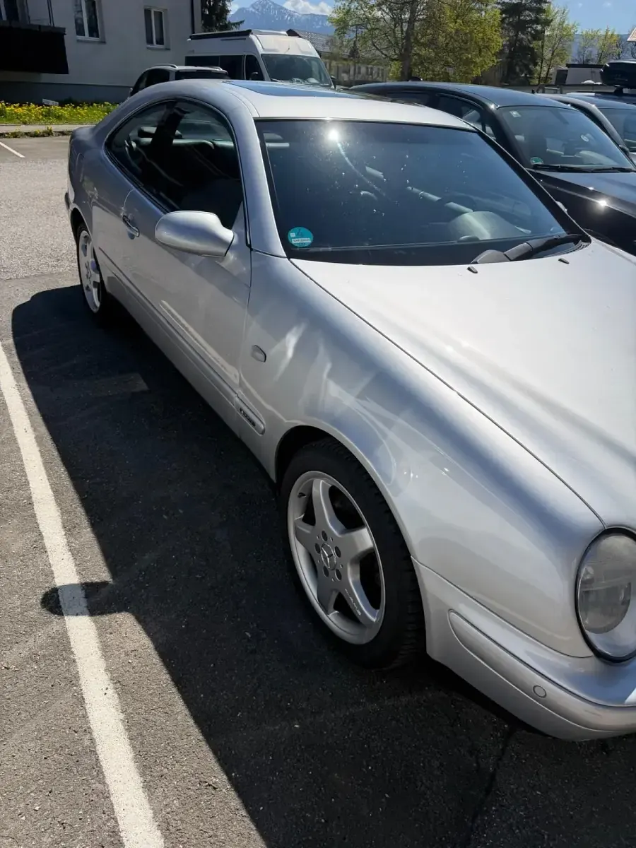 Gebraucht Mercedes CLK320 Elegance 218 PS (160 kW) 1998 Silber Coupé