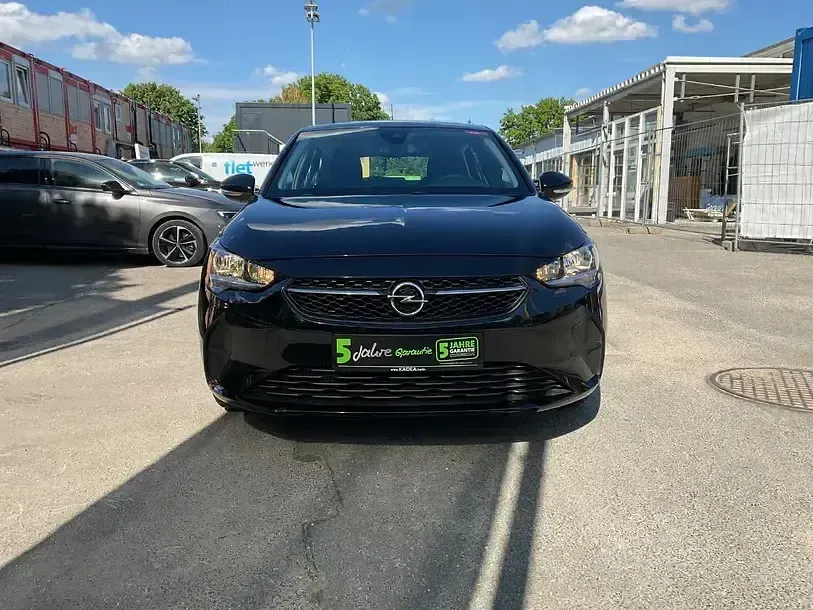 Używany Opel Corsa Edition 107 KM (78 kW) 2023 Czarny Hatchback