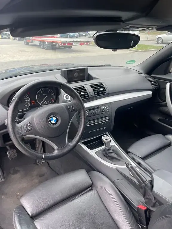 Gebraucht BMW 120 Cabriolet 170 PS (125 kW) 2008 Schwarz Cabrio