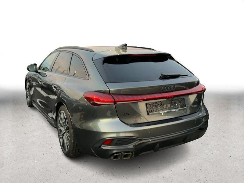 Gebraucht Audi A5 Ambiente 204 PS (150 kW) 2025 Daytonagrau perleffekt Kombi