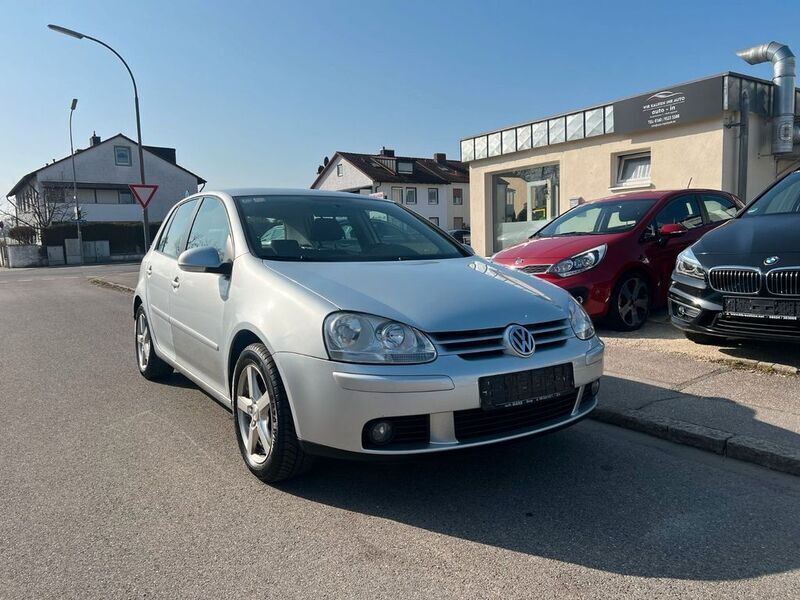 Silber Gebraucht 2007 VW Golf V Limousine | 2.250 € (Guter Preis) - Bild 1/4