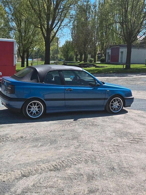 Gebraucht VW Golf Cabriolet 75 PS (55 kW) 1994 Blau Cabrio