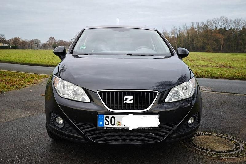 Schwarz Gebraucht 2011 Seat Ibiza SC Kleinwagen | 3.900 € (Fairer Preis) - Bild 1/4