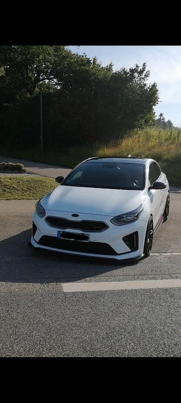 Gebraucht Kia ProCeed GT 204 PS (150 kW) 2019 Weiß Kombi