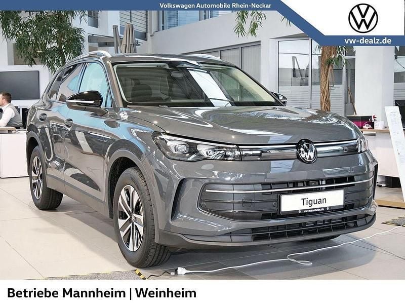 Neu VW Tiguan 150 PS (110 kW) 2025 Grau SUV