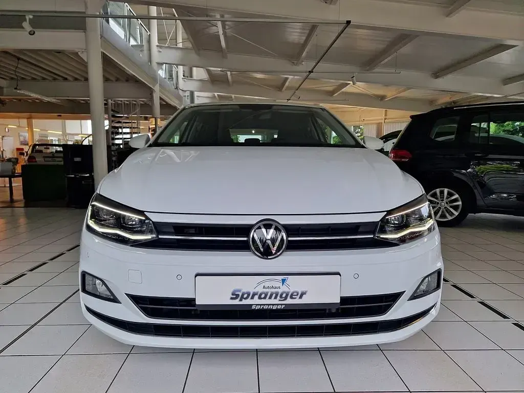 Gebraucht VW Polo Highline 95 PS (69 kW) 2021 Weiß Kleinwagen