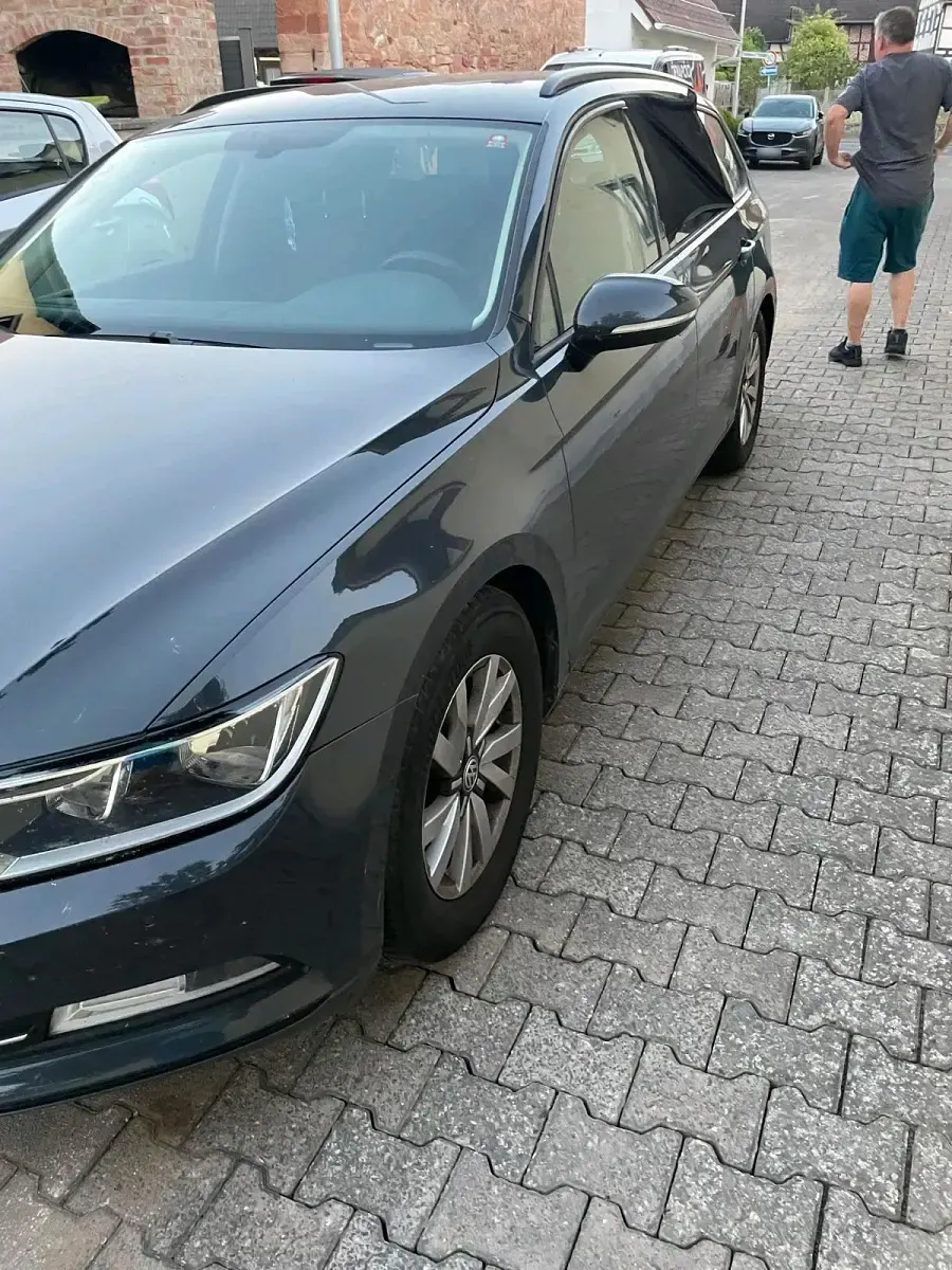 Gebraucht VW Passat 120 PS (88 kW) 2016 Braun Kombi