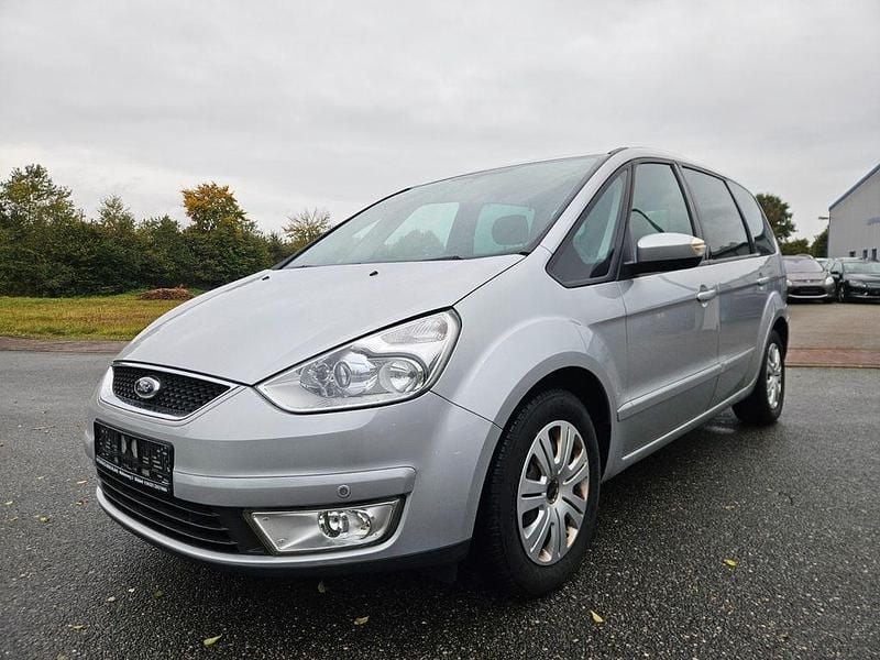 Silber Gebraucht 2007 Ford Galaxy Trend Van / Kleinbus | 5.999 € (Fairer Preis) - Bild 1/4