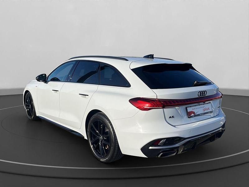 Gebraucht Audi A5 Ambiente 204 PS (150 kW) 2025 Gletscherweiß metallic Kombi