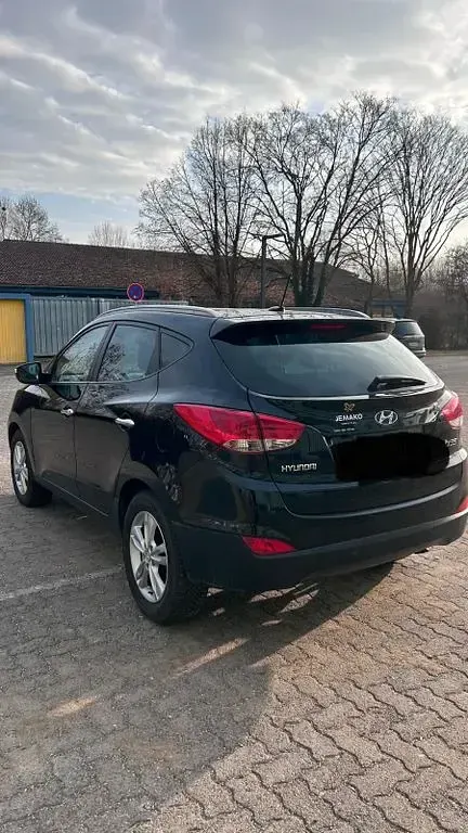 Gebraucht Hyundai ix35 Classic 135 PS (99 kW) 2013 Schwarz SUV