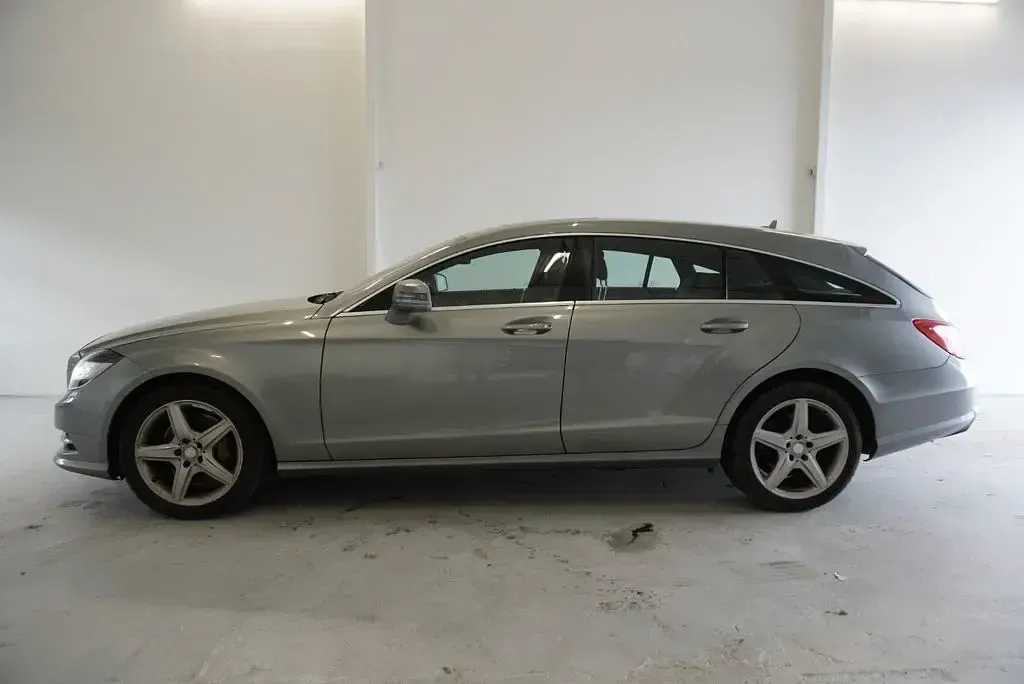 Gebraucht Mercedes CLS350 Shooting Brake 265 PS (194 kW) 2013 Silber Kombi