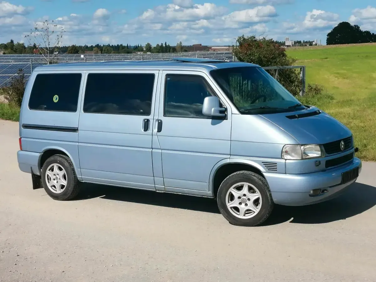 Gebraucht VW T4 102 PS (75 kW) 1998 Blau Van