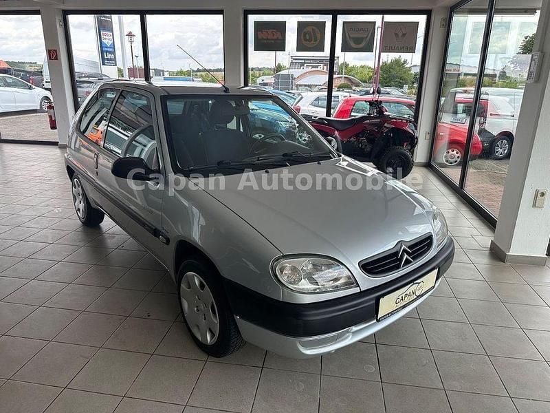 Silber Gebraucht 2002 Citroën Saxo Kleinwagen | 2.850 € - Bild 1/4