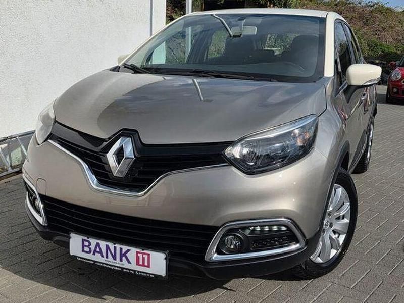 Gebraucht Renault Captur Dynamique 131 PS (96 kW) 2015 Braun SUV