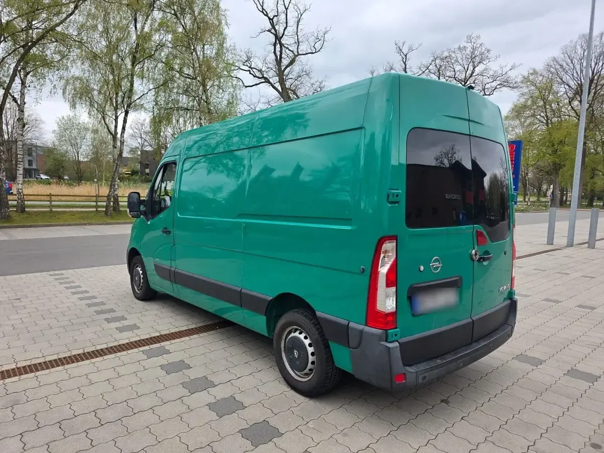 Gebraucht Opel Movano 110 PS (80 kW) 2015 Grün Van / Kleinbus