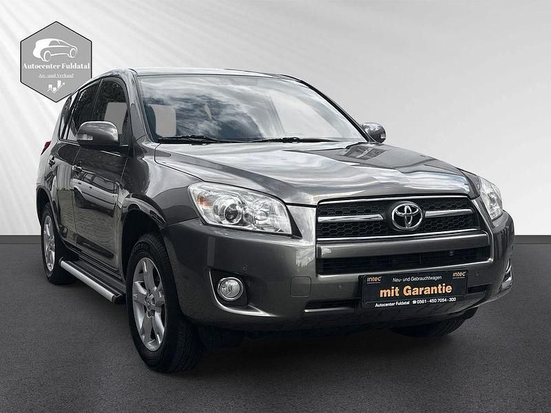 Gebraucht 2010 Toyota RAV4 SUV | 13.990 € (Etwas zu teuer) - Bild 1/4
