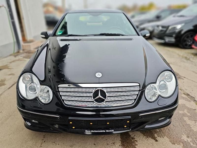 Gebraucht Mercedes C200 122 PS (89 kW) 2006 Schwarz Coupé