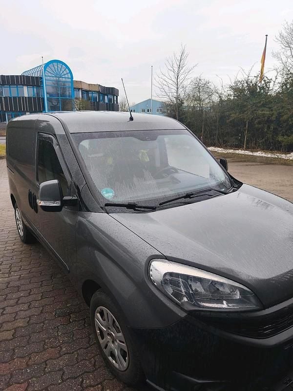 Second-hand Fiat Doblò 2016 Gri Monovolum