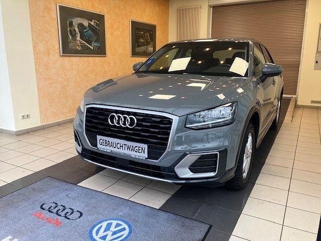 Gebraucht Audi Q2 Design 116 PS (85 kW) 2018 Grau SUV