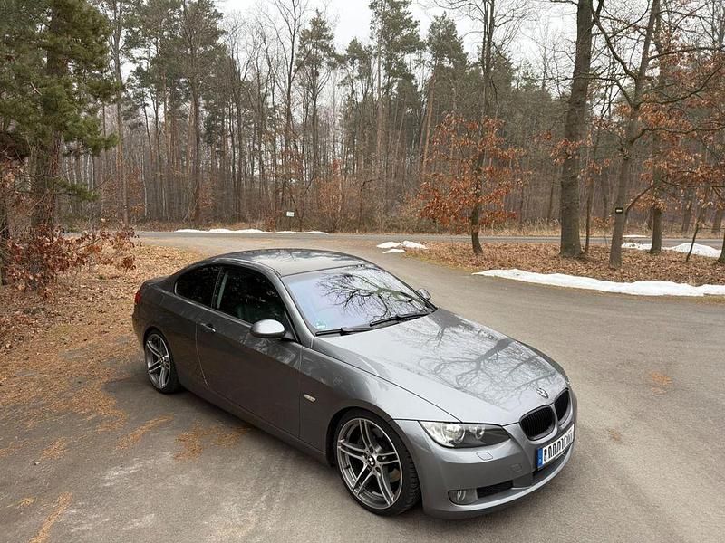 Gebraucht BMW 325 Performance 218 PS (160 kW) 2006 Grau Coupé