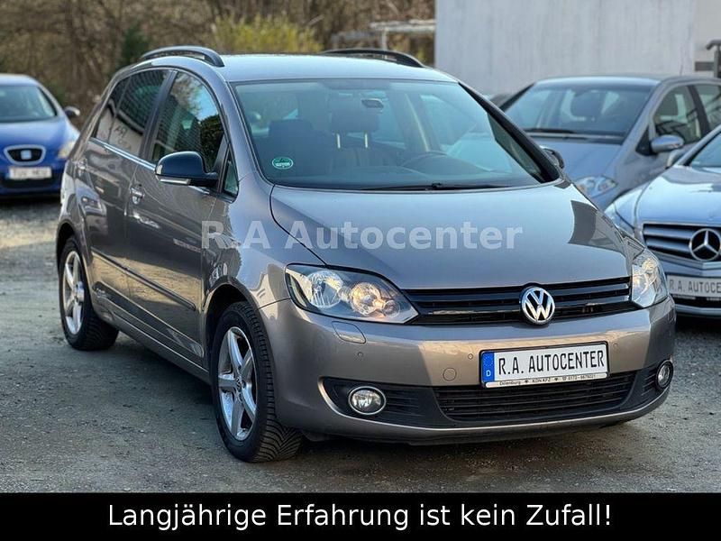 Gebraucht VW Golf VII Match 122 PS (89 kW) 2013 Braun Limousine