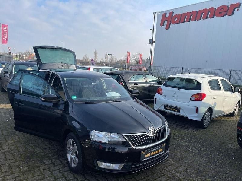 Schwarz Gebraucht 2016 Skoda Rapid Ambition Limousine | 7.999 € (Fairer Preis) - Bild 1/4