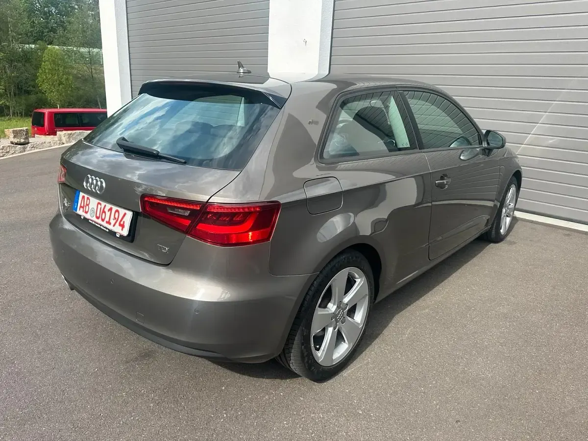 Gebraucht Audi A3 S-Line 150 PS (110 kW) 2013 Braun Kleinwagen