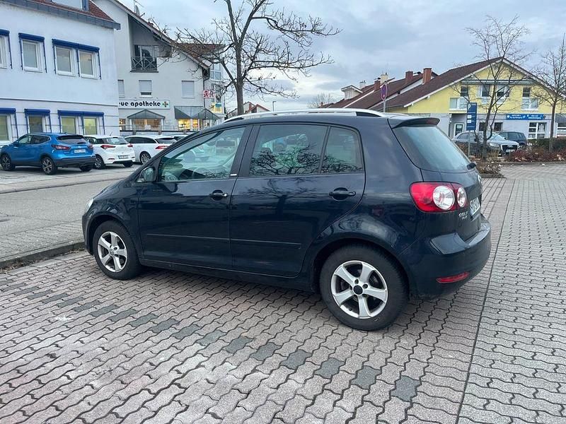 Gebraucht VW Golf Plus Cross Trendline 86 PS (63 kW) 2011 Blau Van / Kleinbus