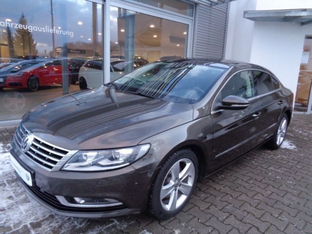 Usata VW CC 170 CV (125 kW) 2012 Nero Berlina
