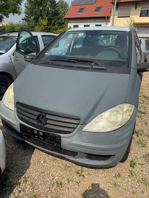 Grau Gebraucht 2004 Mercedes A170 Limousine | 999 € (Superpreis) - Bild 1/4