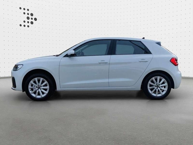Neu Audi A1 Advanced Plus 95 PS (69 kW) 2025 Gletscherweiß metallic Kleinwagen