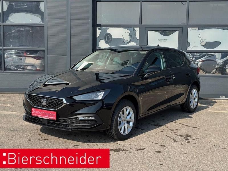 Schwarz Gebraucht 2025 Seat Leon Limousine | 30.950 € (Fairer Preis) - Bild 1/3