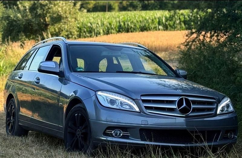 Grau Gebraucht 2008 Mercedes C200 Limousine | 2.499 € (Superpreis) - Bild 1/1