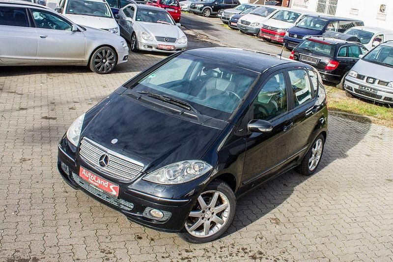 Schwarz Gebraucht 2006 Mercedes A200 Avantgarde Van / Kleinbus | 4.999 € (Fairer Preis) - Bild 1/4