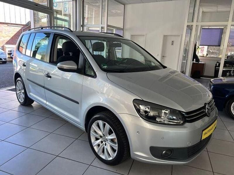 Gebraucht VW Touran 140 PS (102 kW) 2015 Silber Van / Kleinbus
