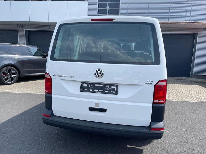 Second-hand VW Transporter 120 CP (88 kW) 2017 Alb Van