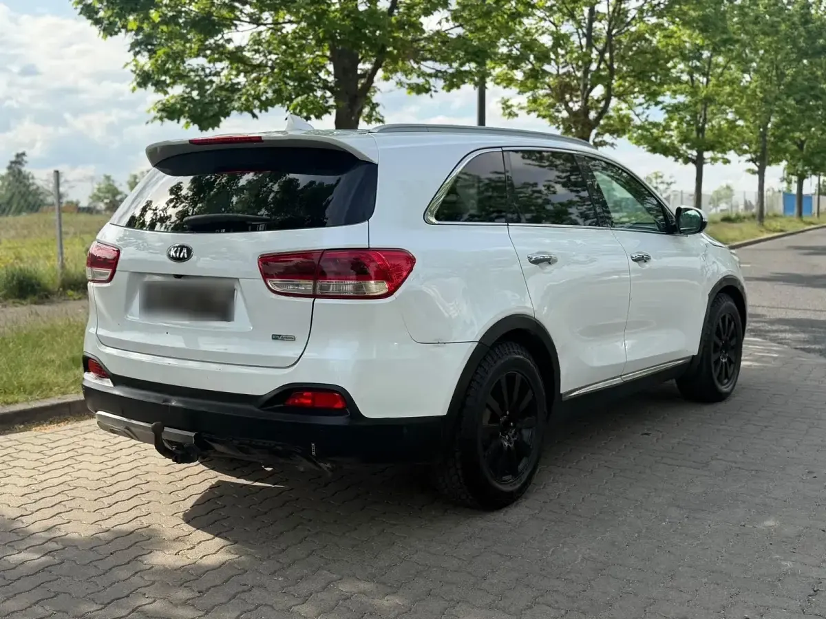 Gebraucht Kia Sorento 200 PS (147 kW) 2016 Weiß SUV