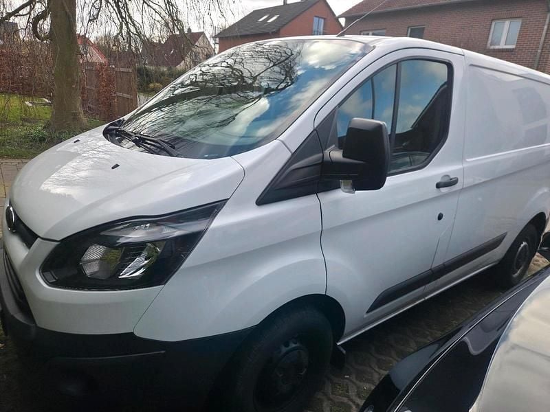 Usado Ford Transit 131 HP (96 kW) 2016 Branco Monovolume