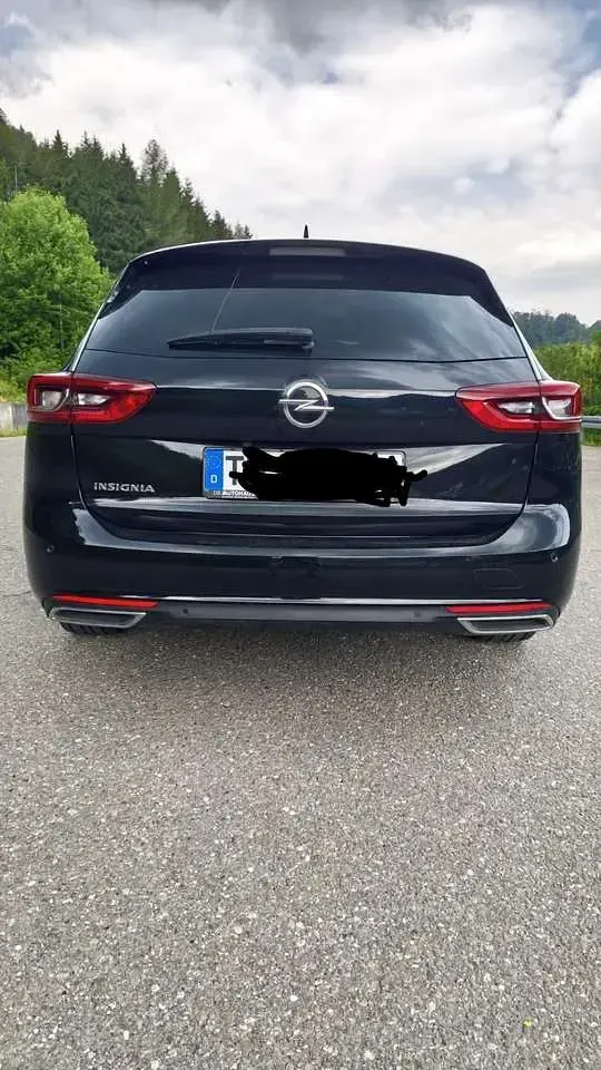 Gebraucht Opel Insignia Elegance 174 PS (127 kW) 2021 Schwarz Kombi