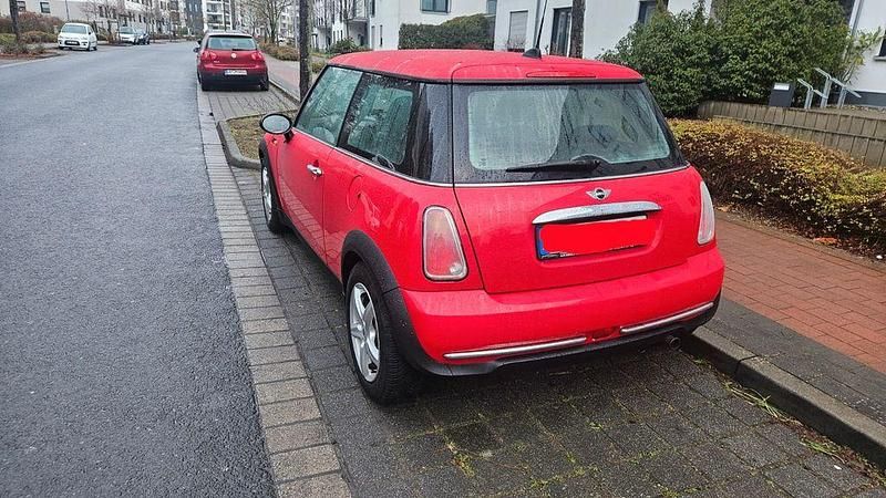 Gebraucht Mini ONE 90 PS (66 kW) 2004 Rot Kleinwagen