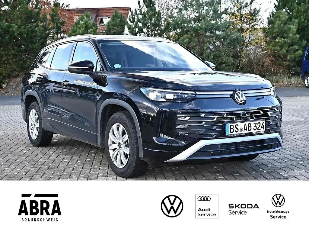 Gebraucht VW Tayron Elegance 150 PS (110 kW) 2025 Schwarz SUV