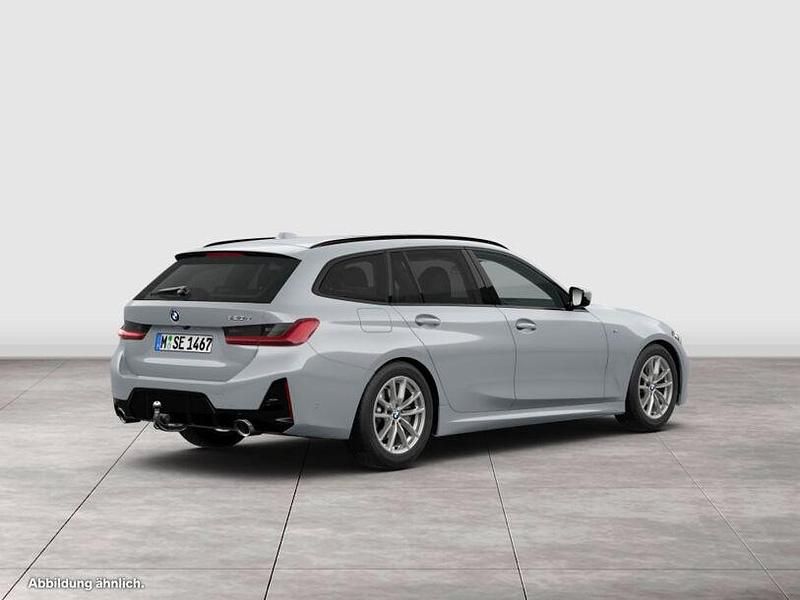 Gebraucht BMW 320 Performance 190 PS (139 kW) 2025 Grau Kombi