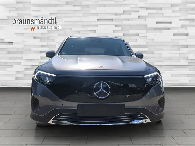Gebraucht Mercedes EQB250+ Progressive 139 kW (190 PS) 2025 Grau SUV