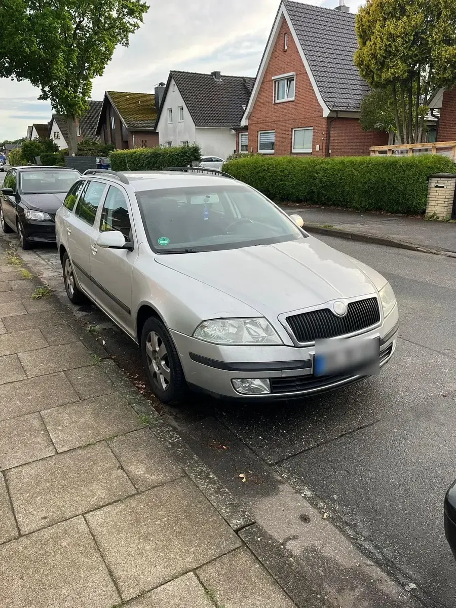 Gebraucht Skoda Octavia 102 PS (75 kW) 2003 Silber Kombi