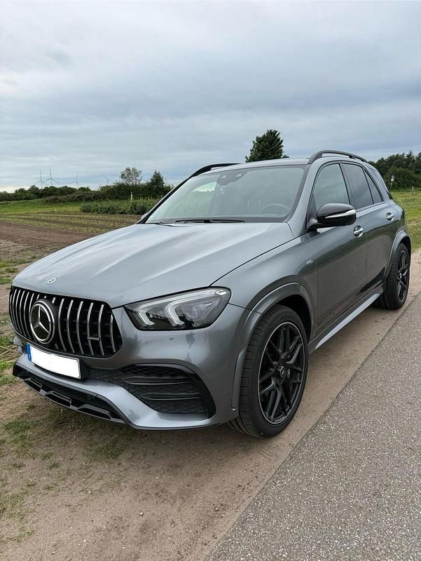 Grau Gebraucht 2021 Mercedes GLE53 AMG AMG SUV | 61.990 € (Guter Preis) - Bild 1/4