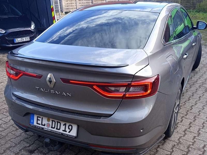 Gebraucht Renault Talisman Intens 150 PS (110 kW) 2016 Grau Limousine